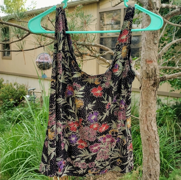 Women's 2 Piece Dressy Tank Top & Jacket Size Medium - Picture 3 of 3